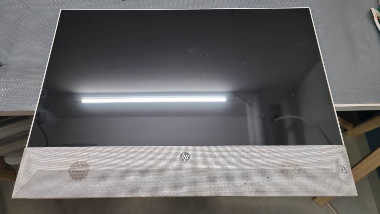 Ecrã / Painel LCD 24" Original para HP Pavilion 24 All-in-One Ecrã / Painel LCD 24" Original para HP Pavilion 24 All-in-One