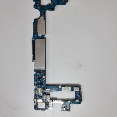 Motherboard Samsung Galaxy S10+ (SM-G975F) – 128GB – Testada e Desbloqueada Motherboard Samsung Galaxy S10+ (SM-G975F) – 128GB – Testada e Desbloqueada