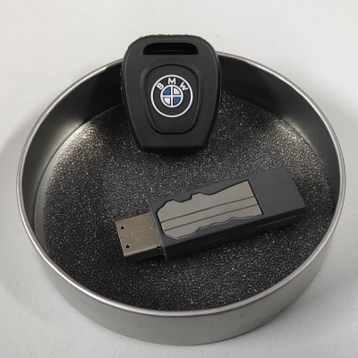 Pen 8 GB BMW Key