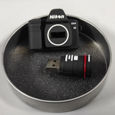 Pen 16 GB Camara Nikon