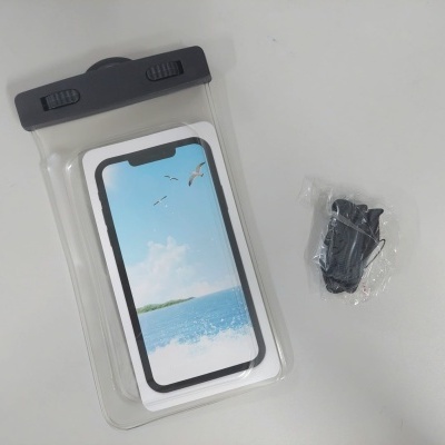 Capa Impermeável Universal Transparente