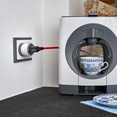 Tomada Inteligente Shelly Plug S WiFi 230VAC (12A 2500W) c/ Medidor Consumo