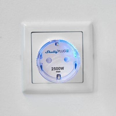 Tomada Inteligente Shelly Plug S WiFi 230VAC (12A 2500W) c/ Medidor Consumo