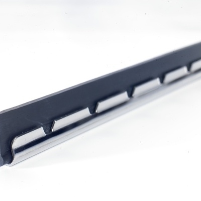 STAINLESS STEEL CHANNELS + SOFT RUBBER