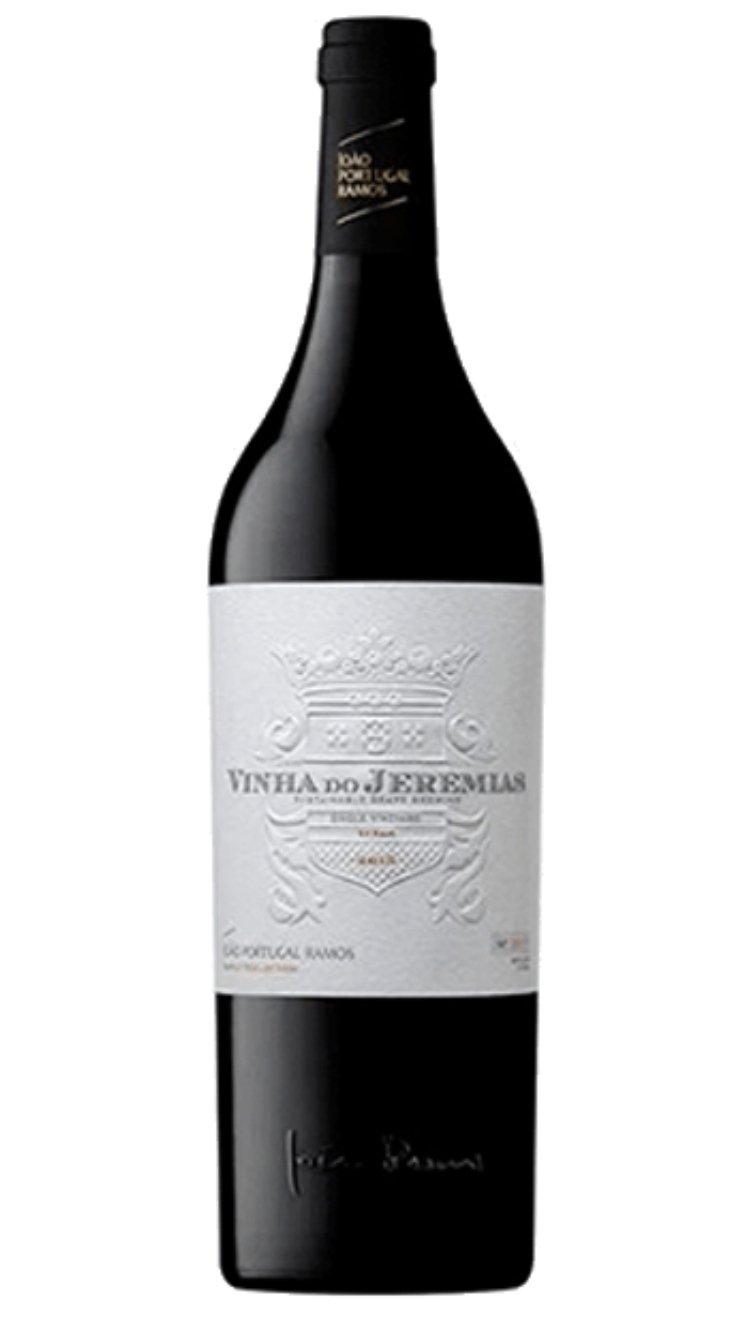 Garrafa de vinho tinto Vinha do Jeremias com rótulo branco texturizado e cápsula preta