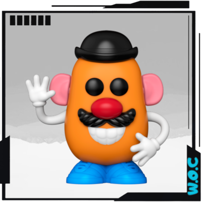 Figura caricatural de batata com acessórios coloridos