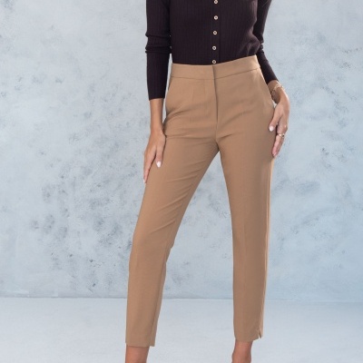 Calça clássica de cintura  com cinto elástico 200593