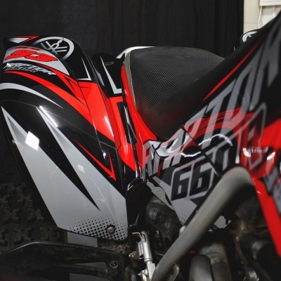 Raptor 660 - Red Racer