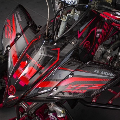 YFZ450 Carbon Attack RED