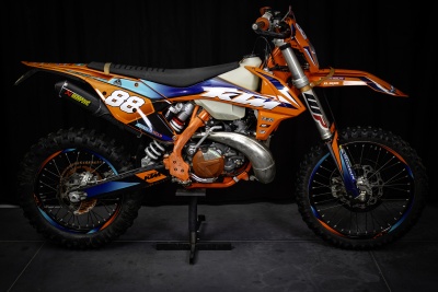 KTM Dotwing