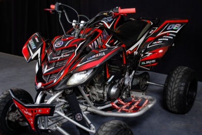 Raptor 660 - Blitz Red