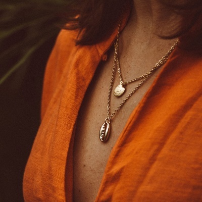 COLAR CONCHA dourado | COLAR BÚZIO dourado  (VENDIDOS EM SEPARADO)