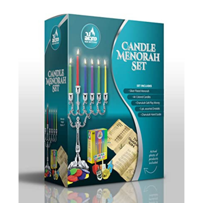 Conjunto Candle Menorah Set com menorá e velas coloridas na embalagem azul