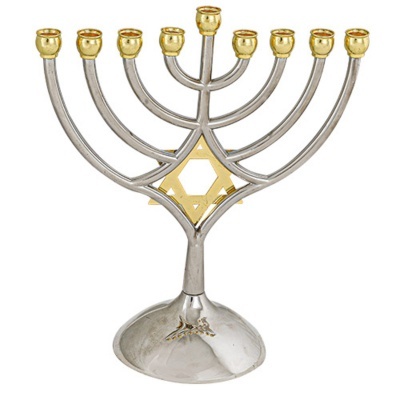 Chanukiá de Metal Maguen David - 18x16cm