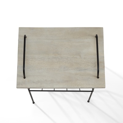 Crosley Wilshire – Suporte Artístico para Discos de Vinil em Madeira de Manga e Ferro Crosley Wilshire – Suporte Artístico para Discos de Vinil em Madeira de Manga e Ferro