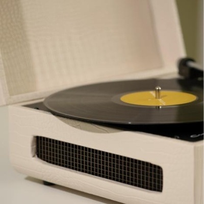 Crosley | Mercury Cream Croc