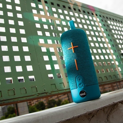 Cool | Coluna universal para música Bluetooth COOL 10 W baixo Ciano