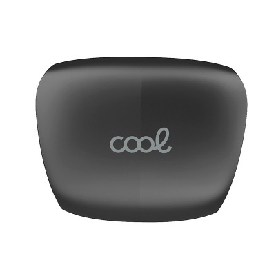 Caixa preta com o texto 'cool' em cinzento