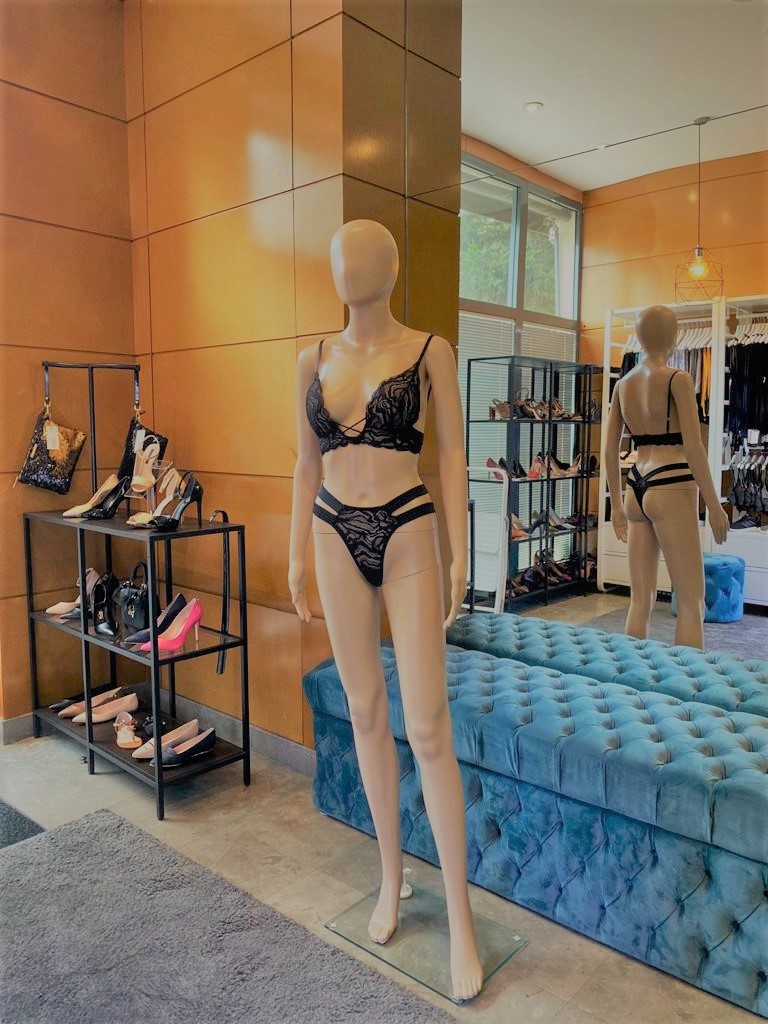 LINGERIE DECOTE TAY - Preto/Bege LINGERIE DECOTE TAY - Preto/Bege