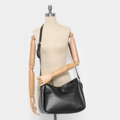 Bolsa Santa Lolla Handbag Riscada