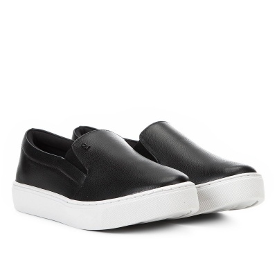 https://www.zanini.store/product/slip-on-santa-lolla-logo-feminino-preto