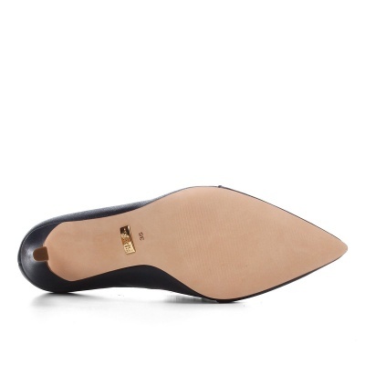 Scarpin Couro Jorge Bischoff Salto Alto Bico Fino