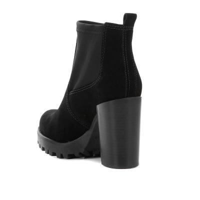 Bota Chelsea Moleca Salto Grosso Tratorado - Preto