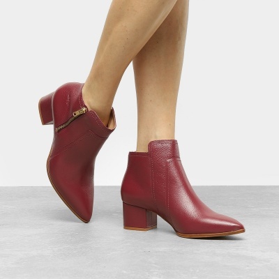 Bota Jorge Bischoff Cano Curto Couro Bico Fino Salto Grosso Feminina - Vinho