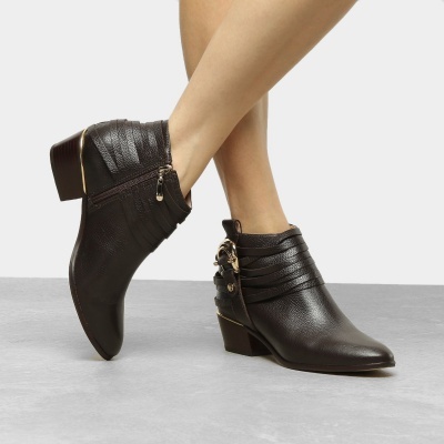 Bota Cano Curto Couro Jorge Bischoff Fivela Salto Grosso - Castanho