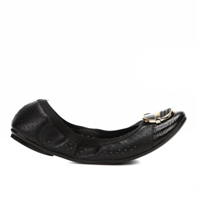 Sapatilha Moleca Fivela Furinhos Feminina