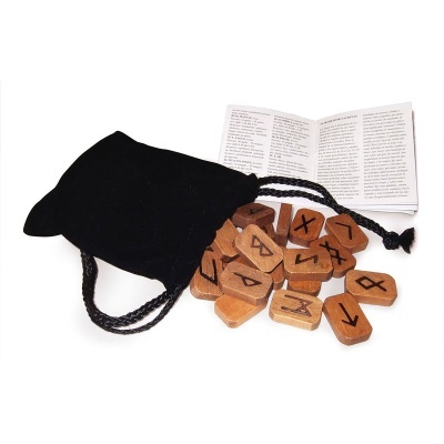 Runas de Madeira Runas de Madeira