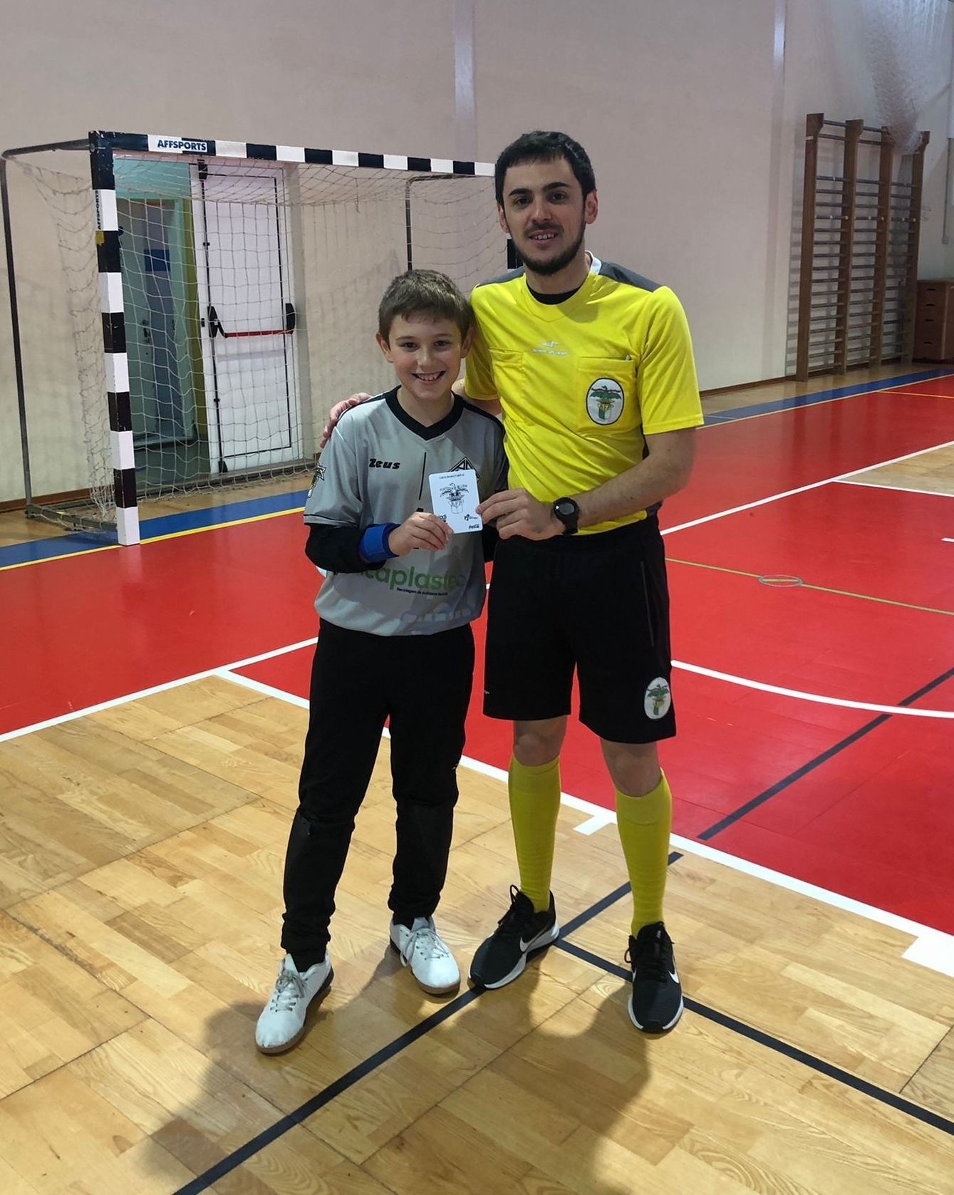 CARTÃO BRANCO GR BENJAMINS ACADÉMICA DE LEÇA