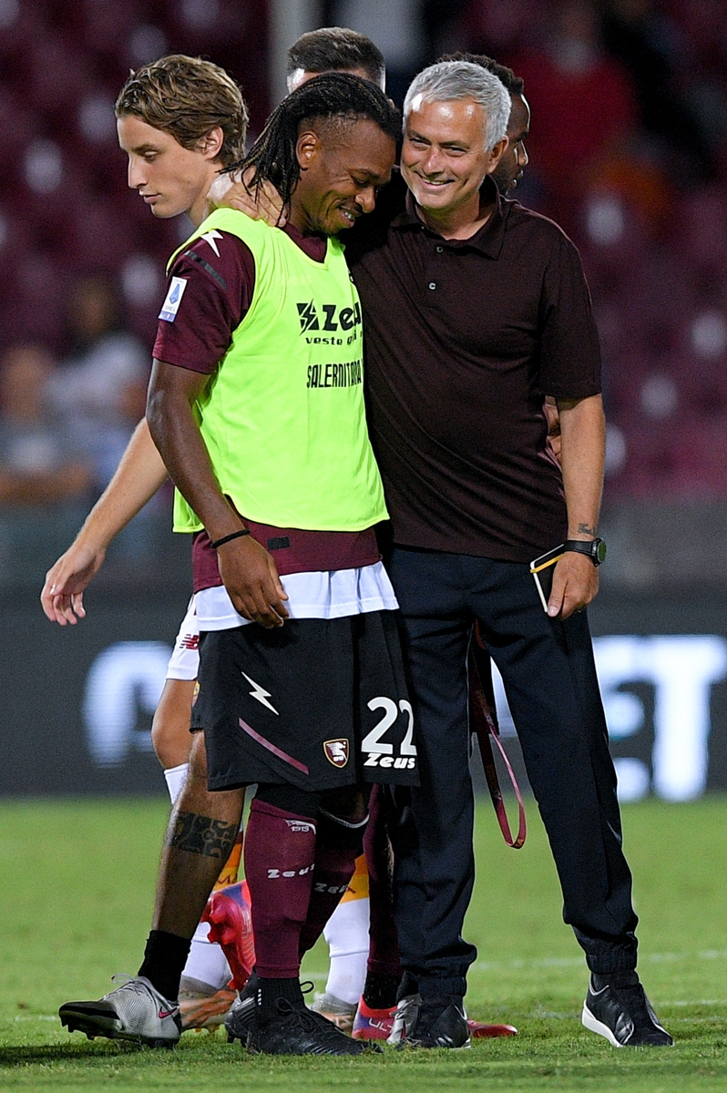 Joel Olbi com the Special One José Mourinho
