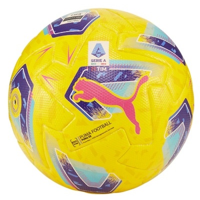 Bola de futebol amarela com logótipos e texto da PUMA e SERIE A TIM