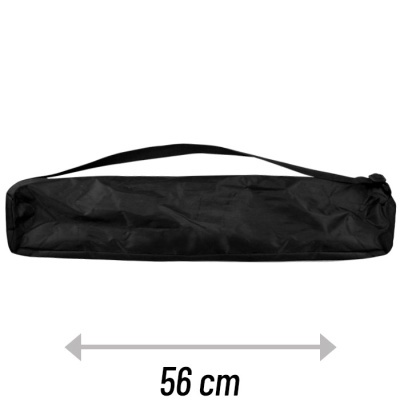 Bolsa preta comprida em tecido leve com alça e medida 56 cm